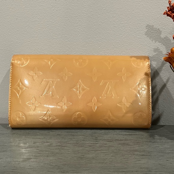 Louis Vuitton Tan Wallet - Picture 3 of 11